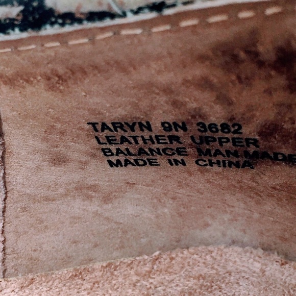 Abeo BIO Flats Womens Tan Metallic Leopard Print Cap Toe Buckle Ballet Shoe 9N - Picture 10 of 12